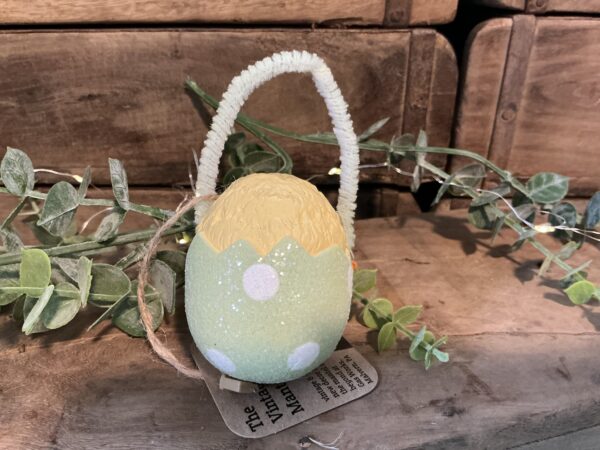 Chickie Tail Egg Ornament Green - Image 2