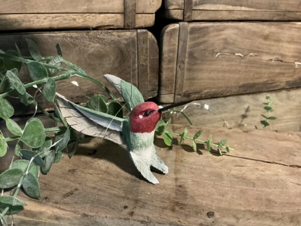 Flying Hummingbird (string 1)