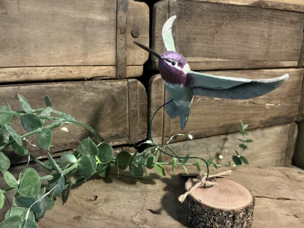 Flying Hummingbird (stand 2) - Image 5